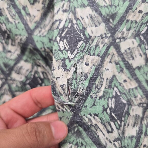 Tommy Bahama Shirt Mens Large Button Up Hawaiian Camp Summer Beach Casual‎ FLAW - Picture 6 of 13